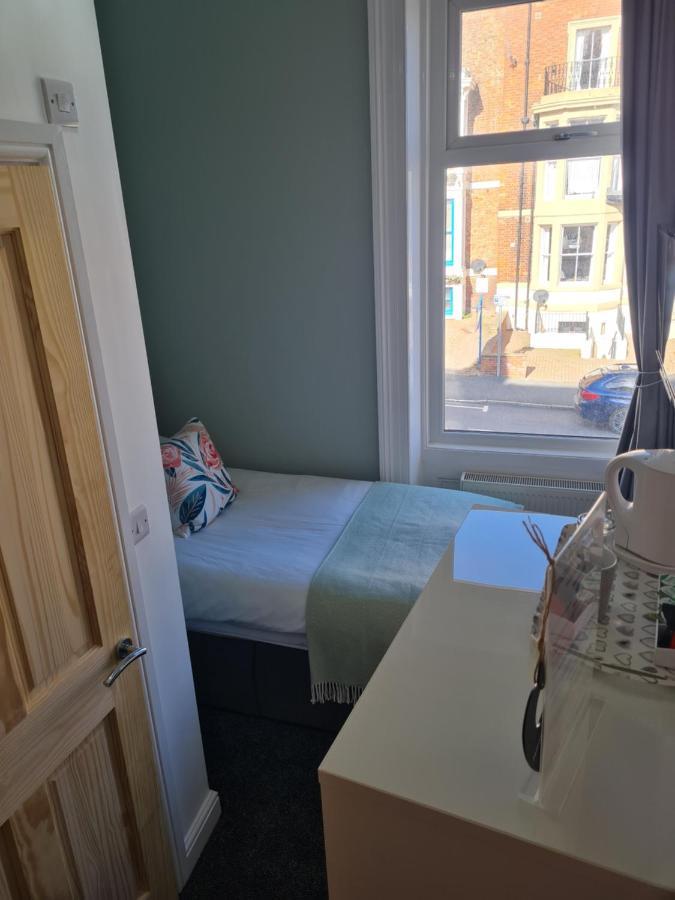 Hotel Kimberley House Whitby Esterno foto