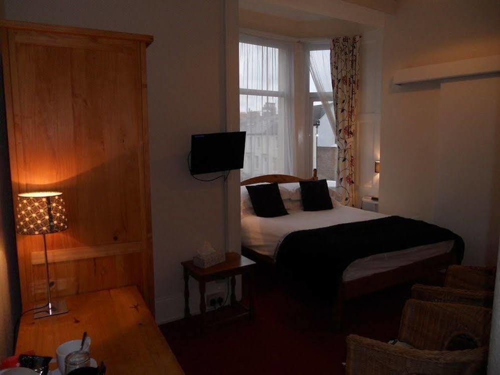 Hotel Kimberley House Whitby Esterno foto